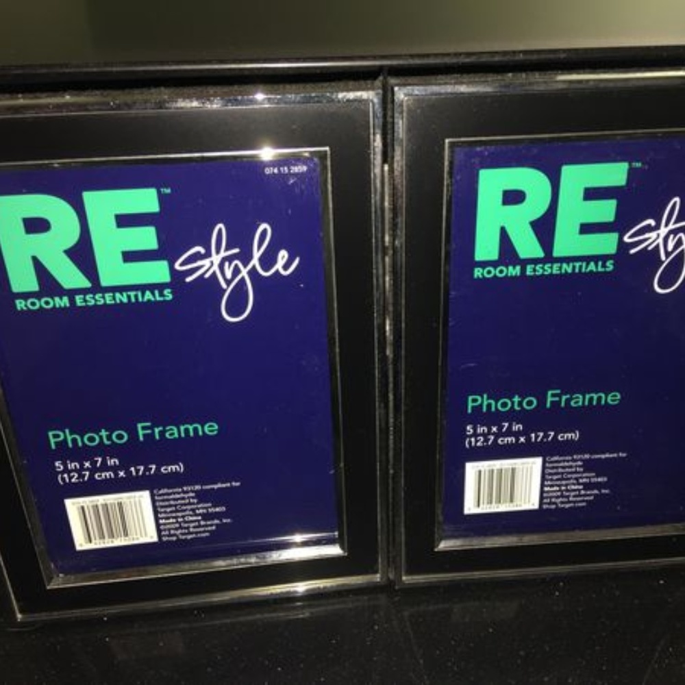 Black Plastic Silver Trim 5 x 7 Photo Frames